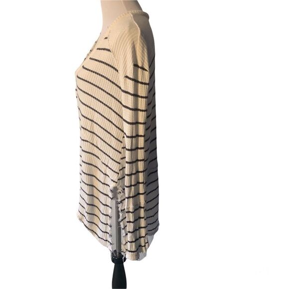 Free People Oversized V Neck Striped Top size M - Picture 3 of 6
